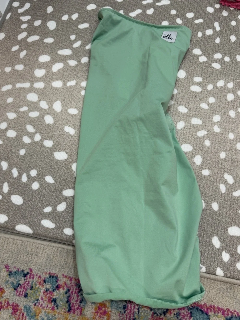 Ollie Swaddle Escape-Proof Baby newborn sack Startle Reflex Arms-In Arms-Out
